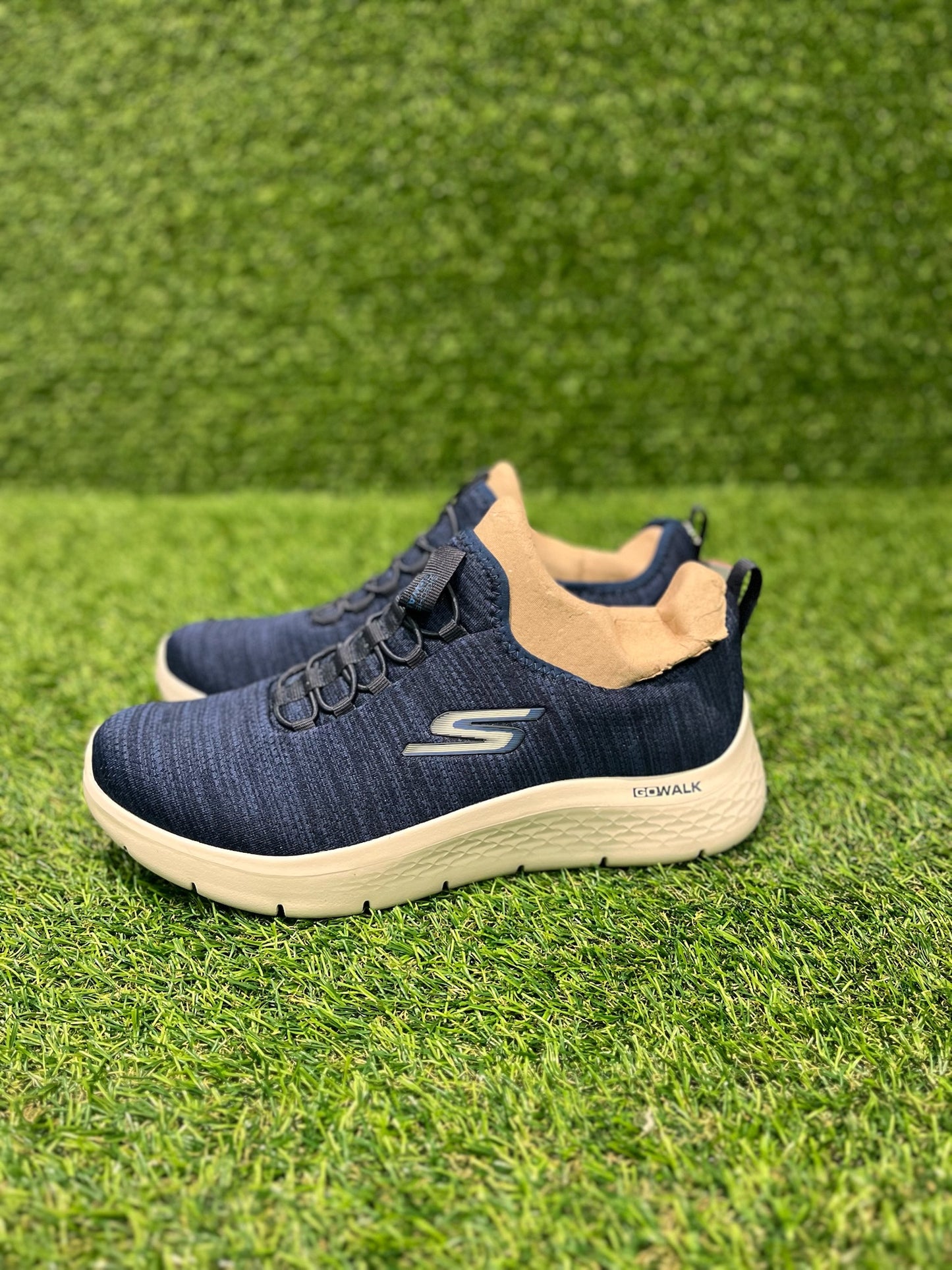 Sketcher Gonalk Flex Navy Size 8