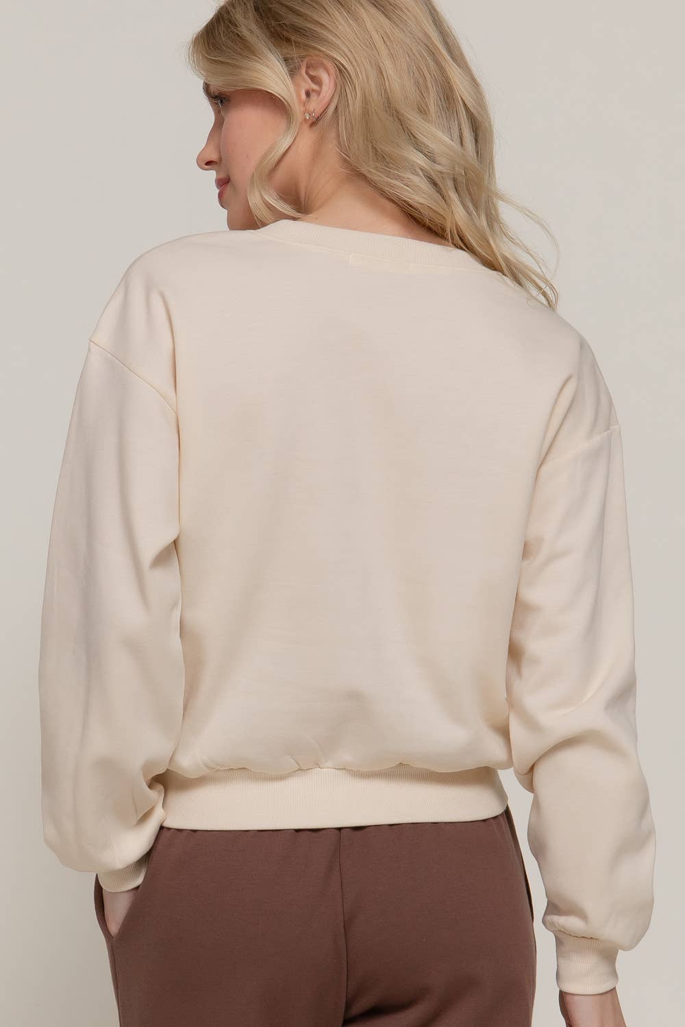 Long Sleeve Round Neck Crop SweatShirt