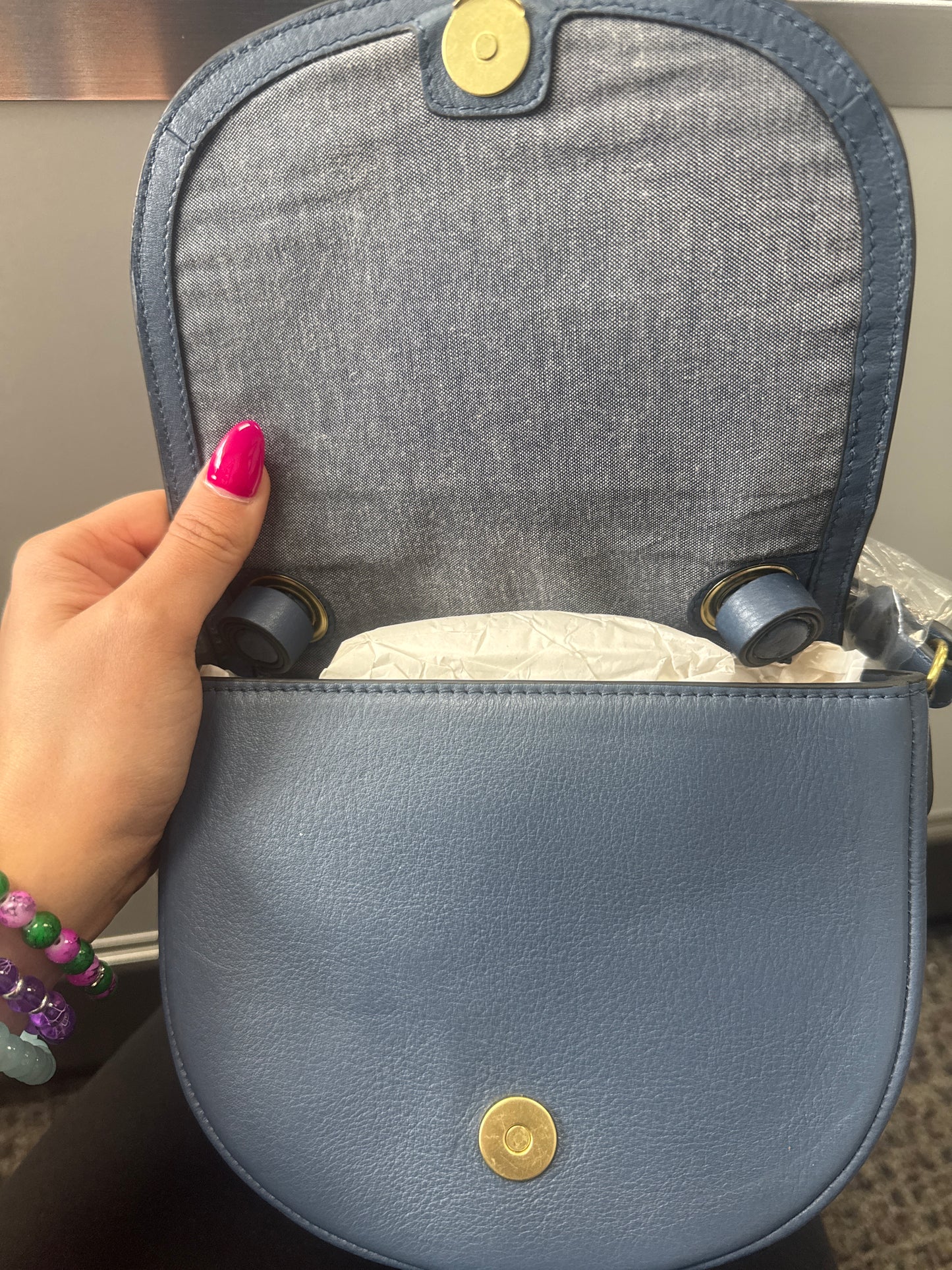 LUCKY BRAND 2 N 1 PURSE REAL LEATHER.