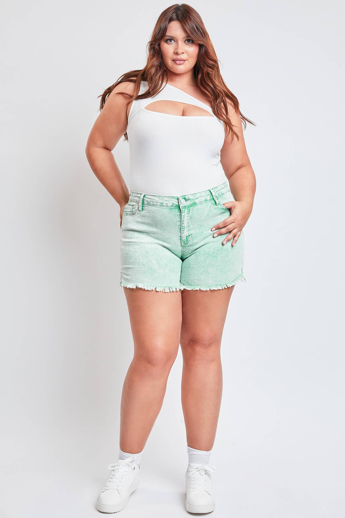 Junior Plus High-Rise 80's Acid Wash Mom Short