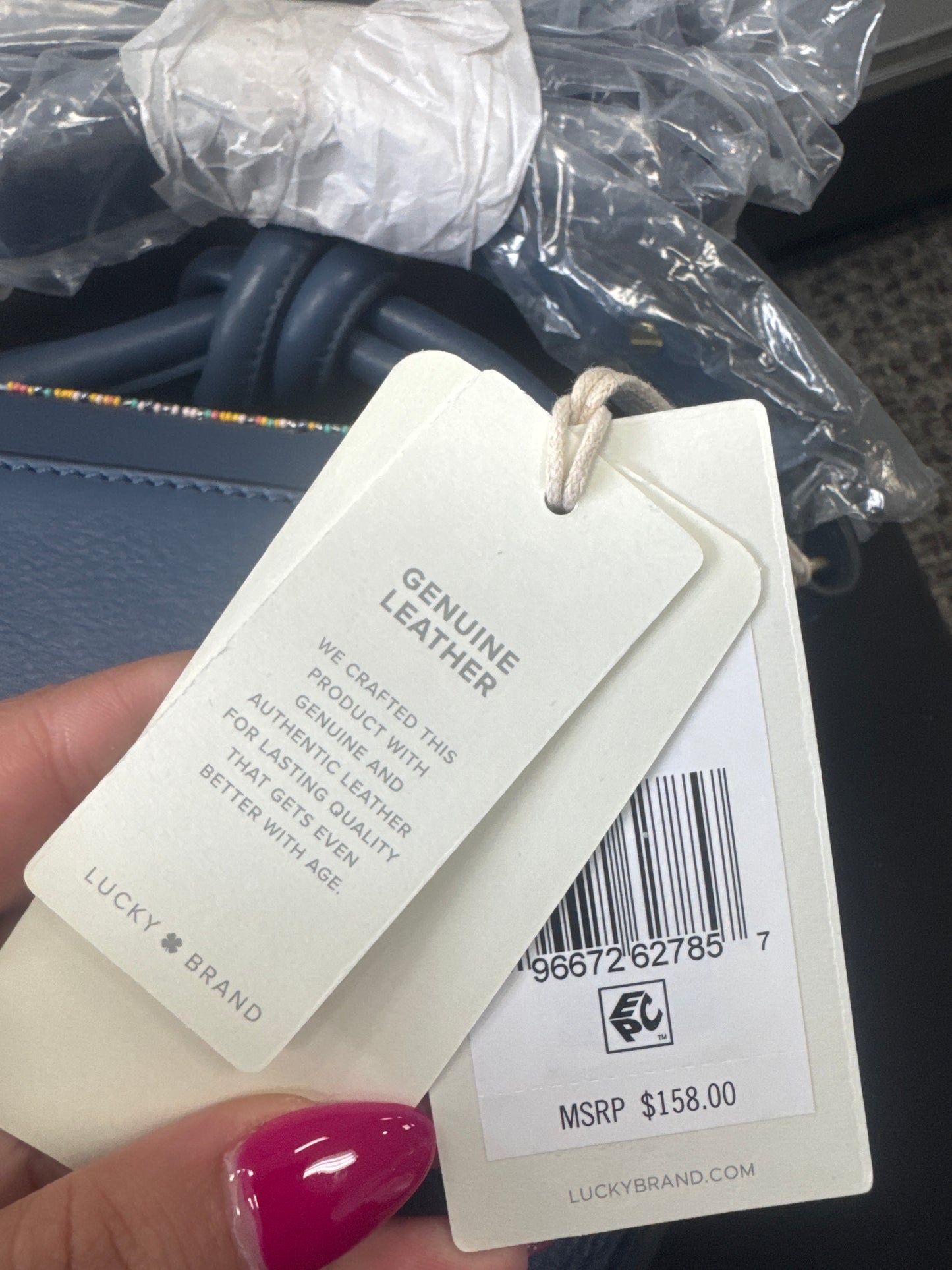 LUCKY BRAND 2 N 1 PURSE REAL LEATHER.