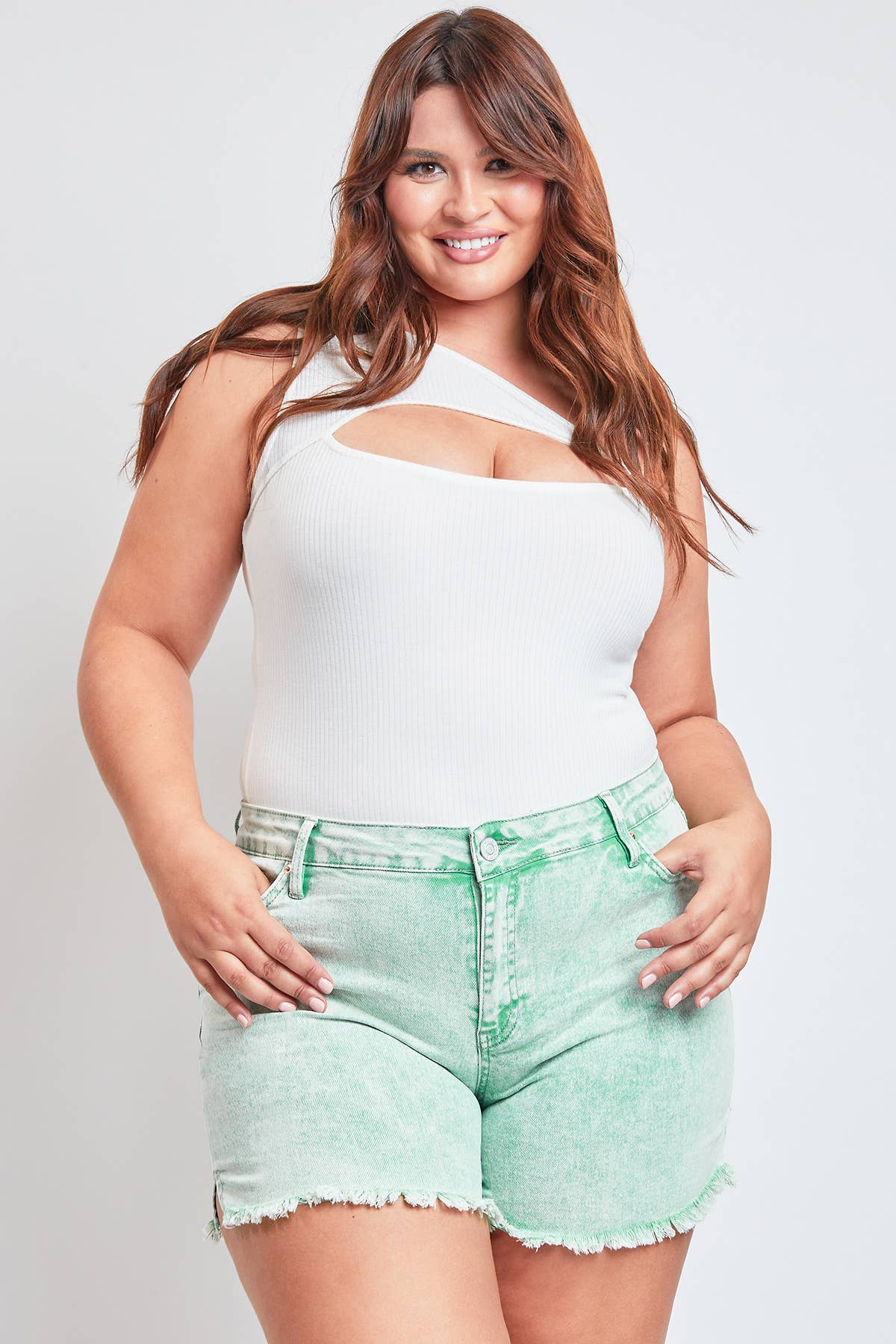 Junior Plus High-Rise 80's Acid Wash Mom Short