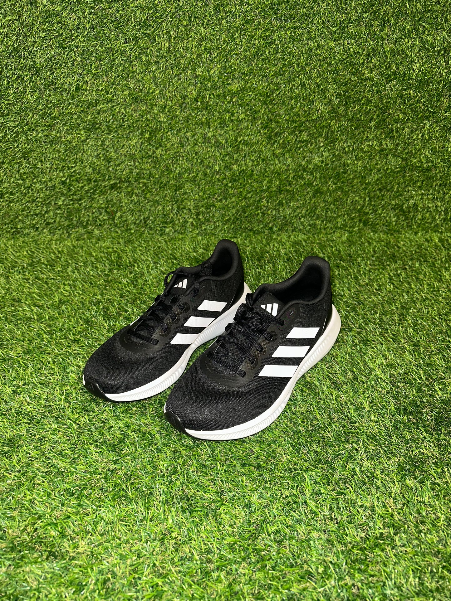 ADIDAS RUNNING SHOE BLK SIZE 10
