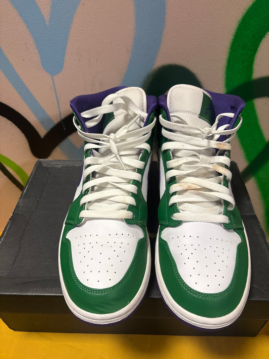 Nike Air Jordan 1 Mid "Incredible Hulk" features a color scheme of Aloe Verde, Court Purple, and White Size 11