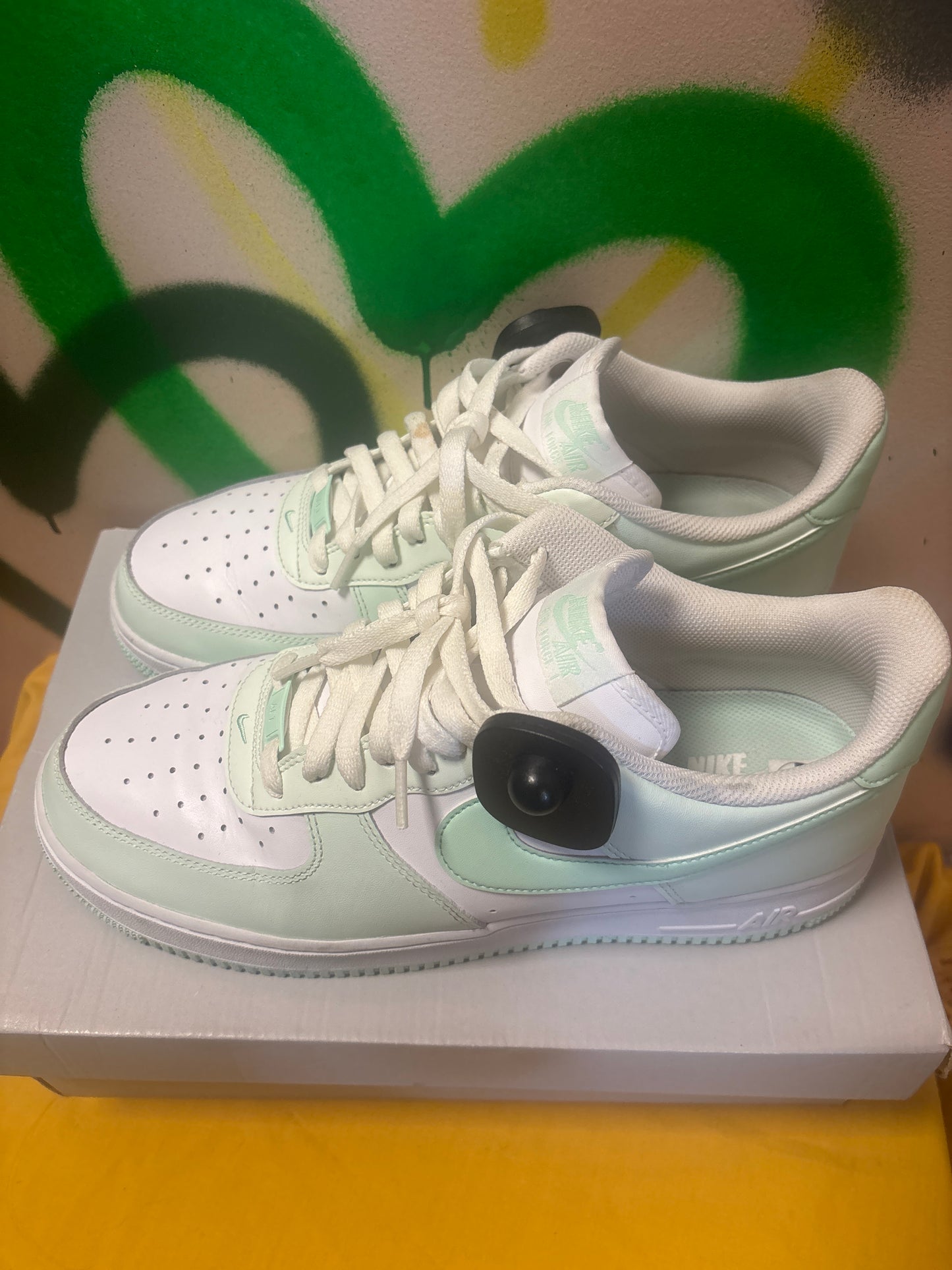 Nike Air Force 1 Low '07 in the "Barely Green/Mint Foam" colorway Woman’s 12.5 Men’s 11