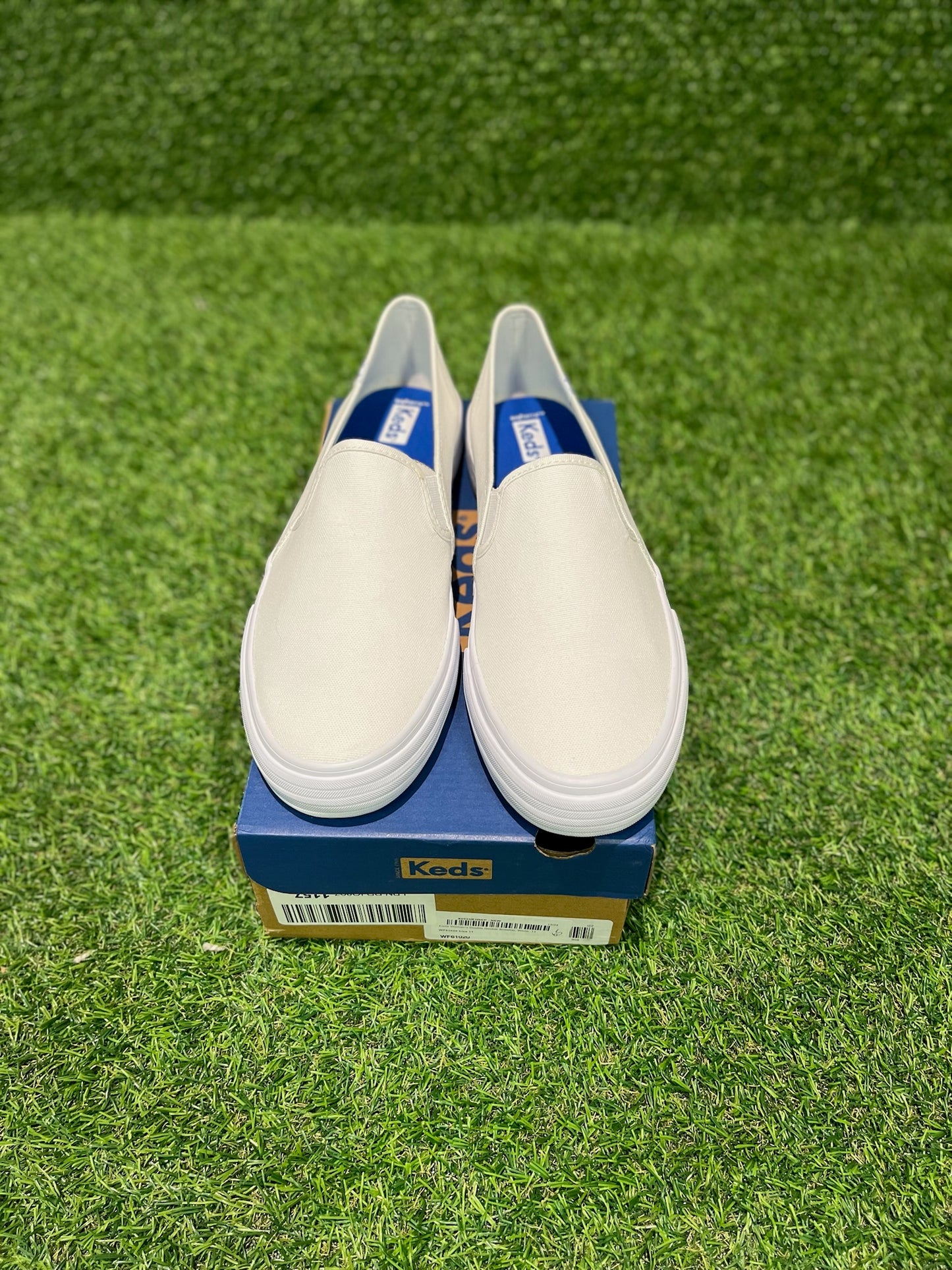 Keds White Size 11
