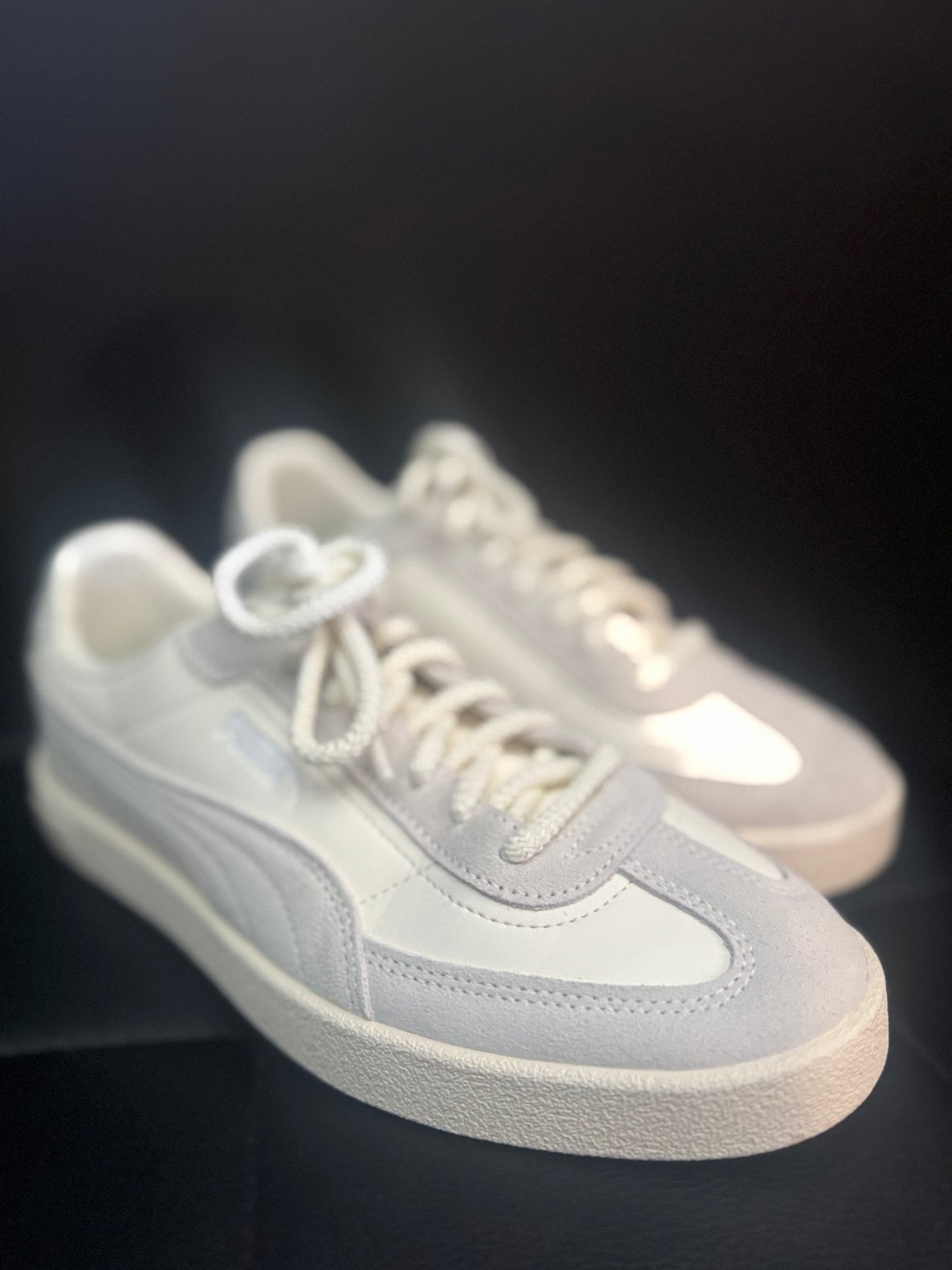 PUMA WOMENS CLUB II ERA WARM ME UP SIZE 8.5