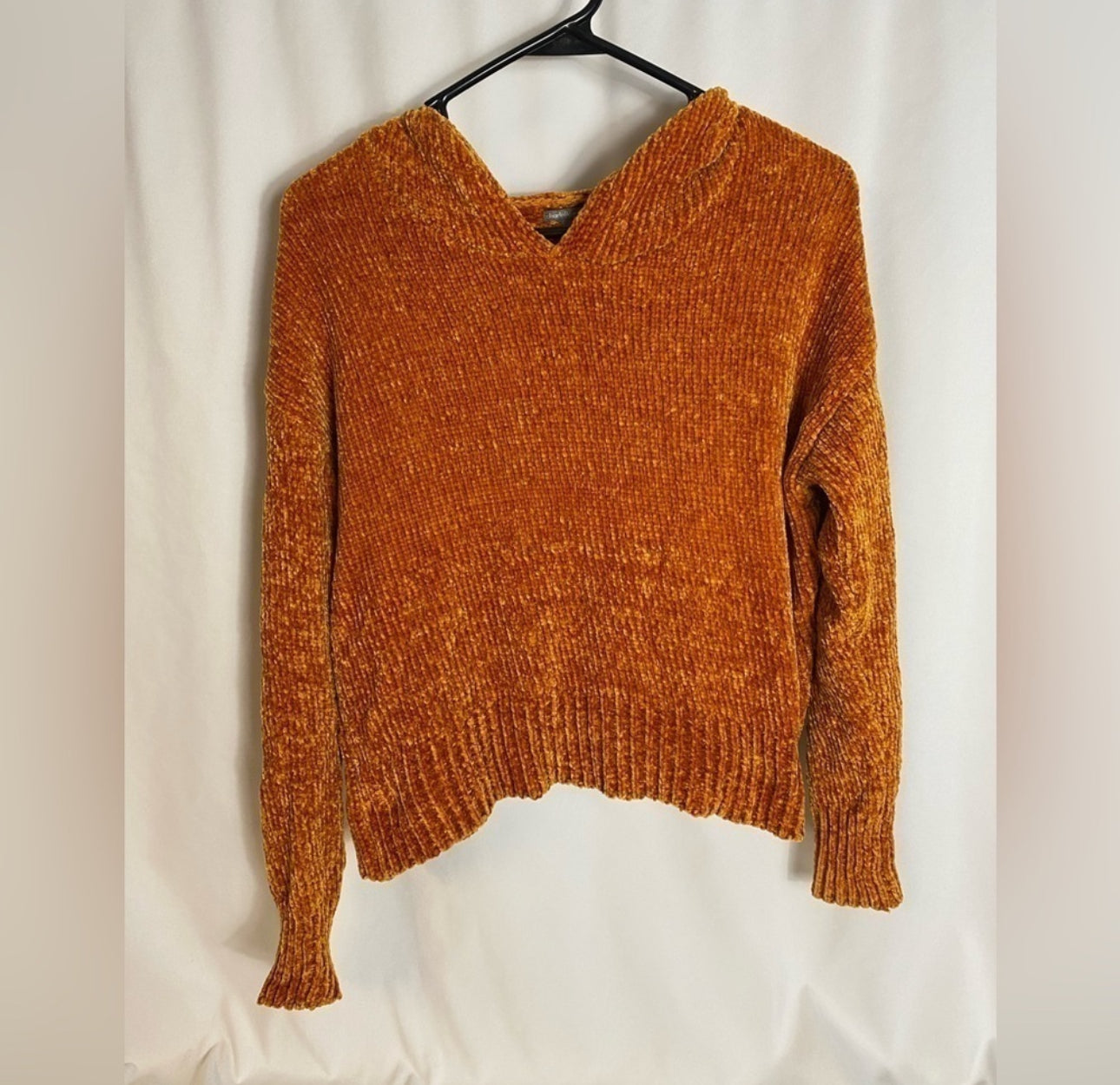 CHARLOTTE RUSSE BURNT ORANGE HOODIE MEDIUM
