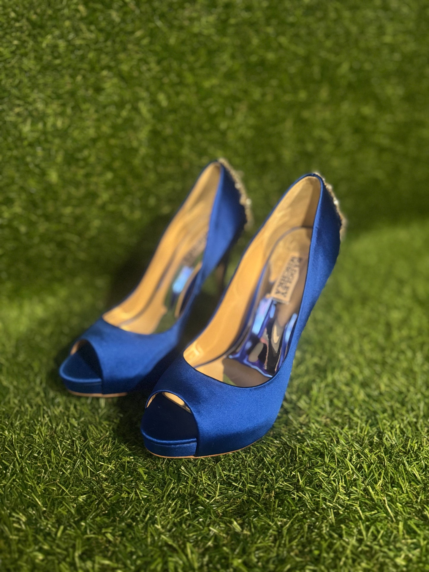 BADGLEY MISCHKA HEEL SIZE 7.5
