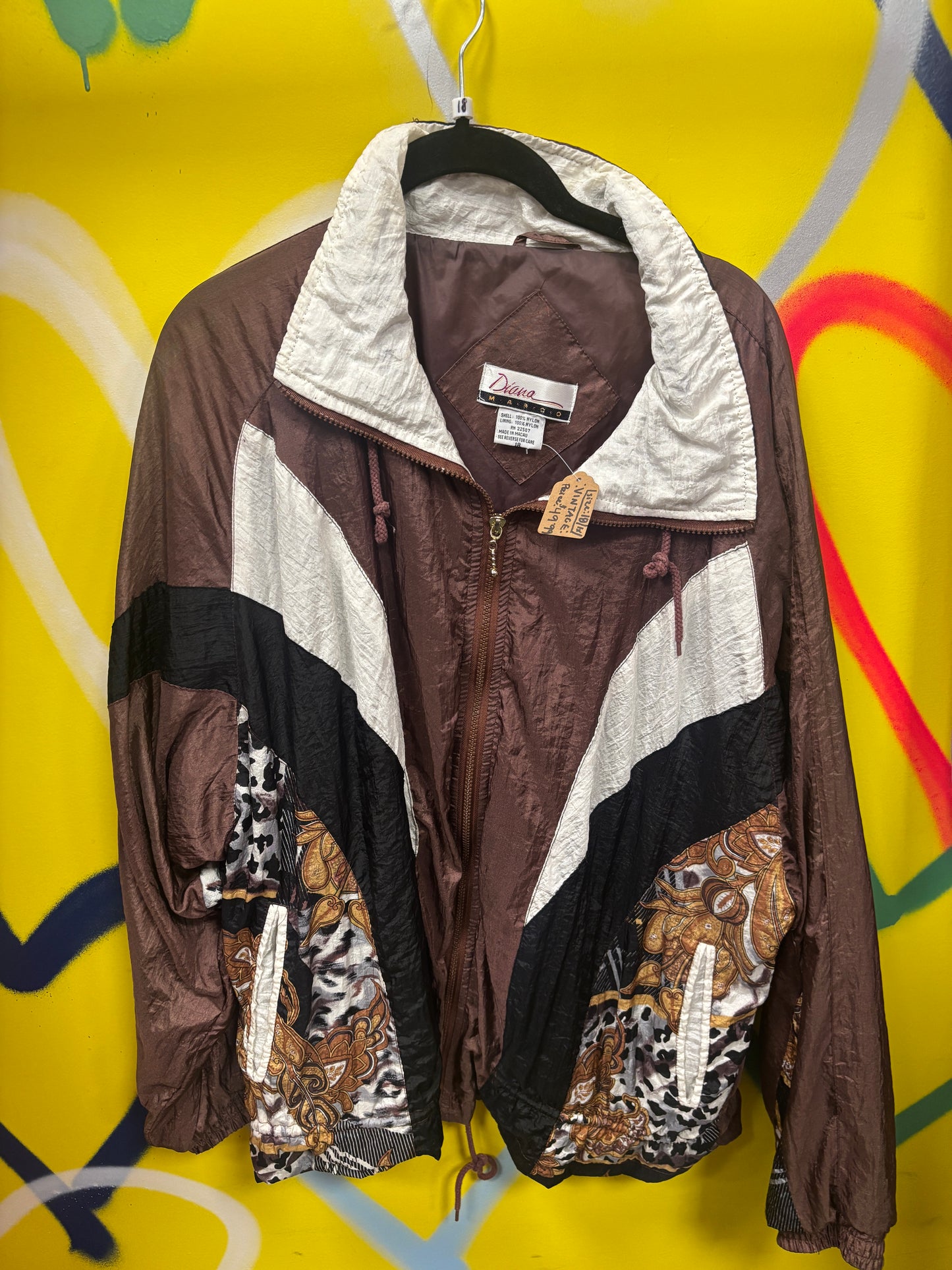 (Size XL) Diana Marco zip up jacket