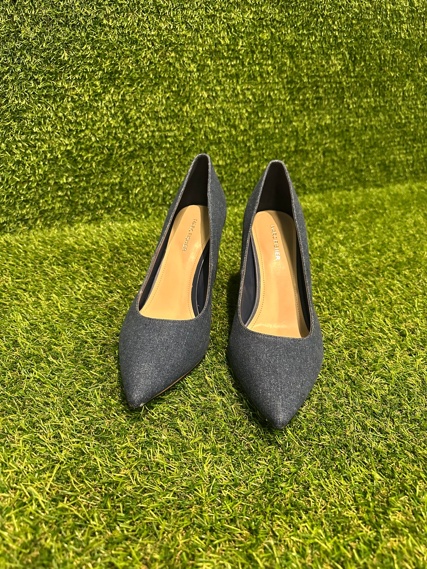 MARC FISCHER BLUE JEAN HEEL SIZE 11