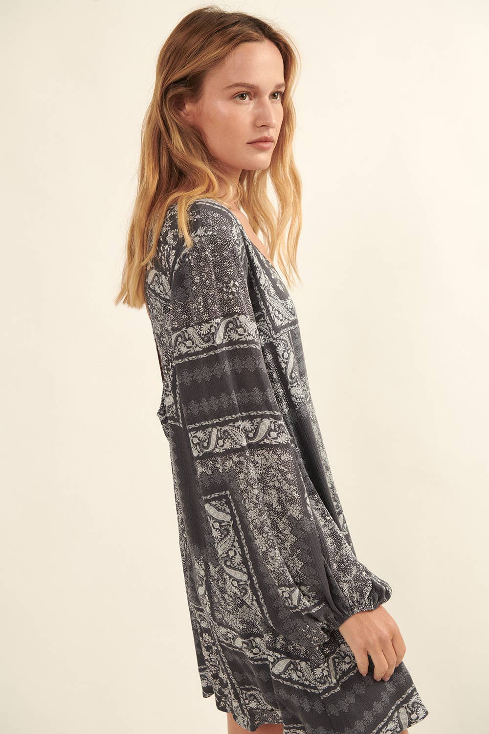 Bandana-Print Long-Sleeve Cutout Mini Shift Dress