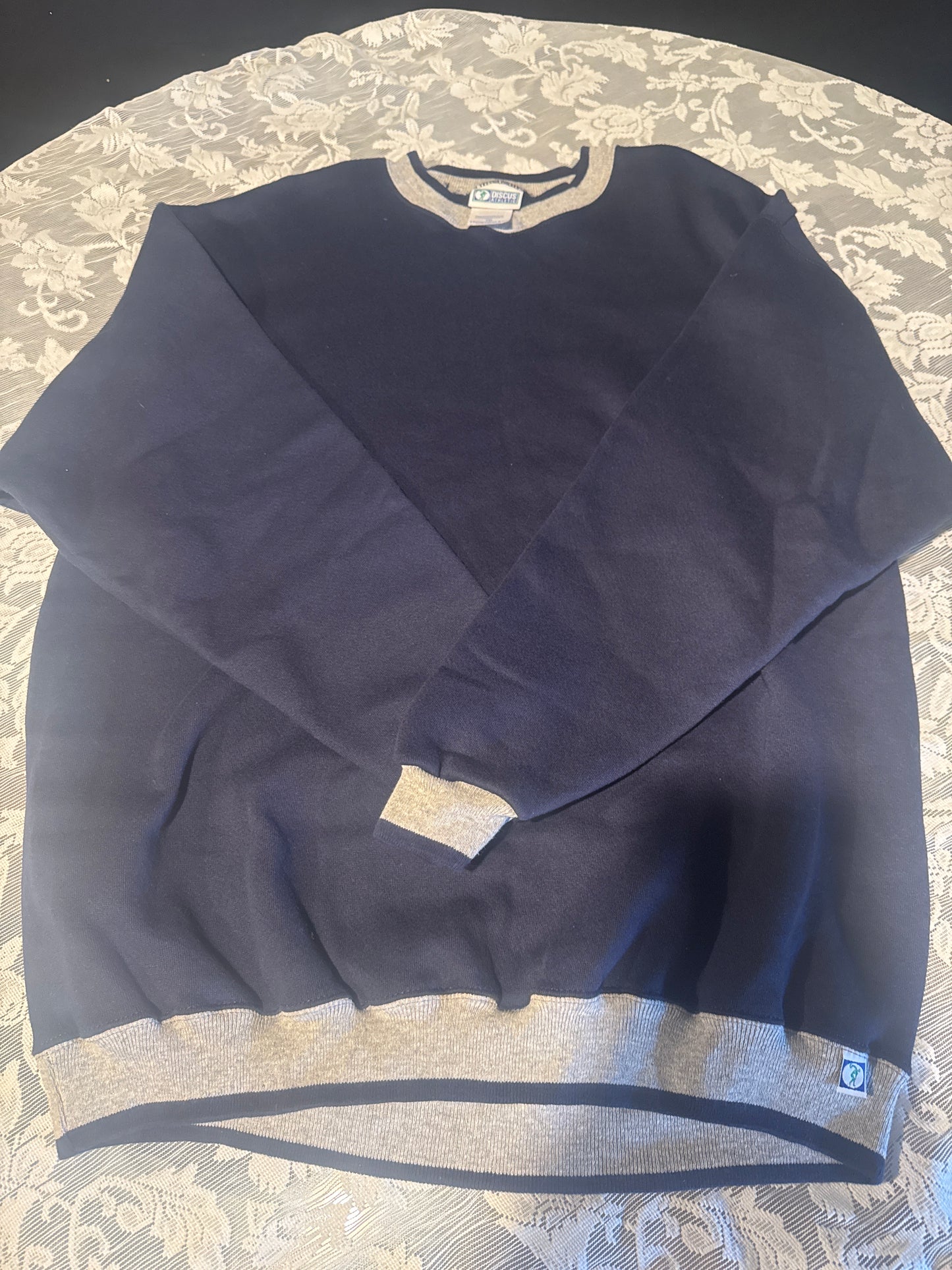 (2XL) Vintage Discuss Athletic Navy Blue With Grey Accents Sweater.