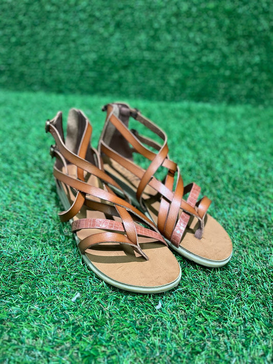 BLOWFISH SANDAL BROWN SIZE 10