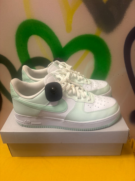 Nike Air Force 1 Low '07 in the "Barely Green/Mint Foam" colorway Woman’s 12.5 Men’s 11