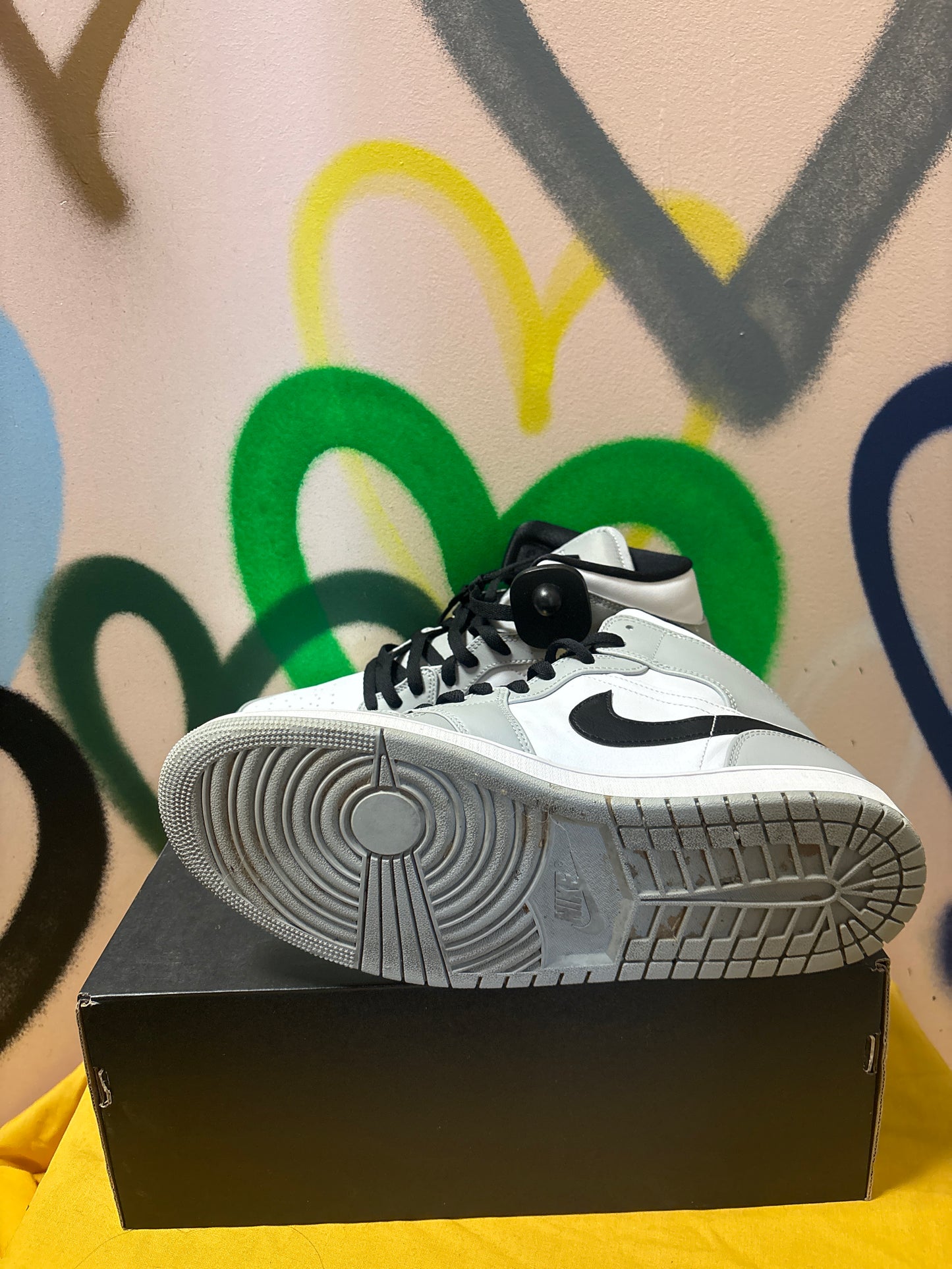 Nike Air Jordan 1 Mid 'Light Smoke Grey' Size 11