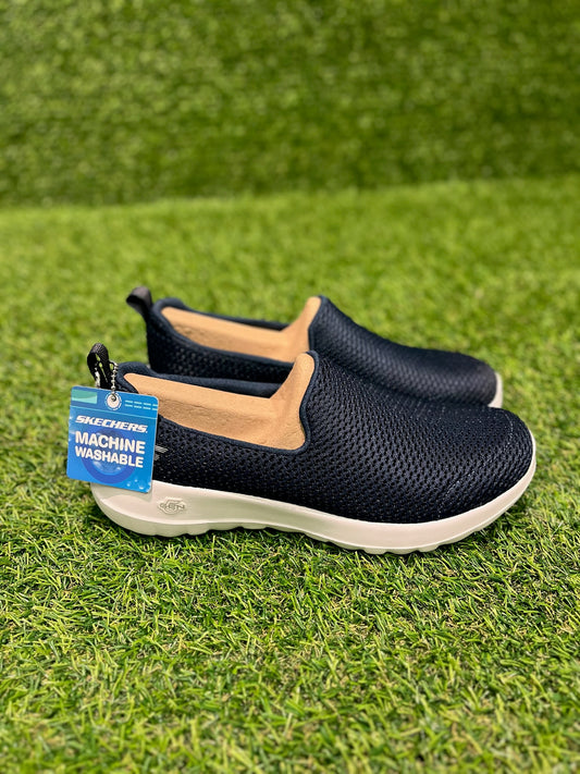 SKETCHER PERFORMANCE NAVY SIZE 6