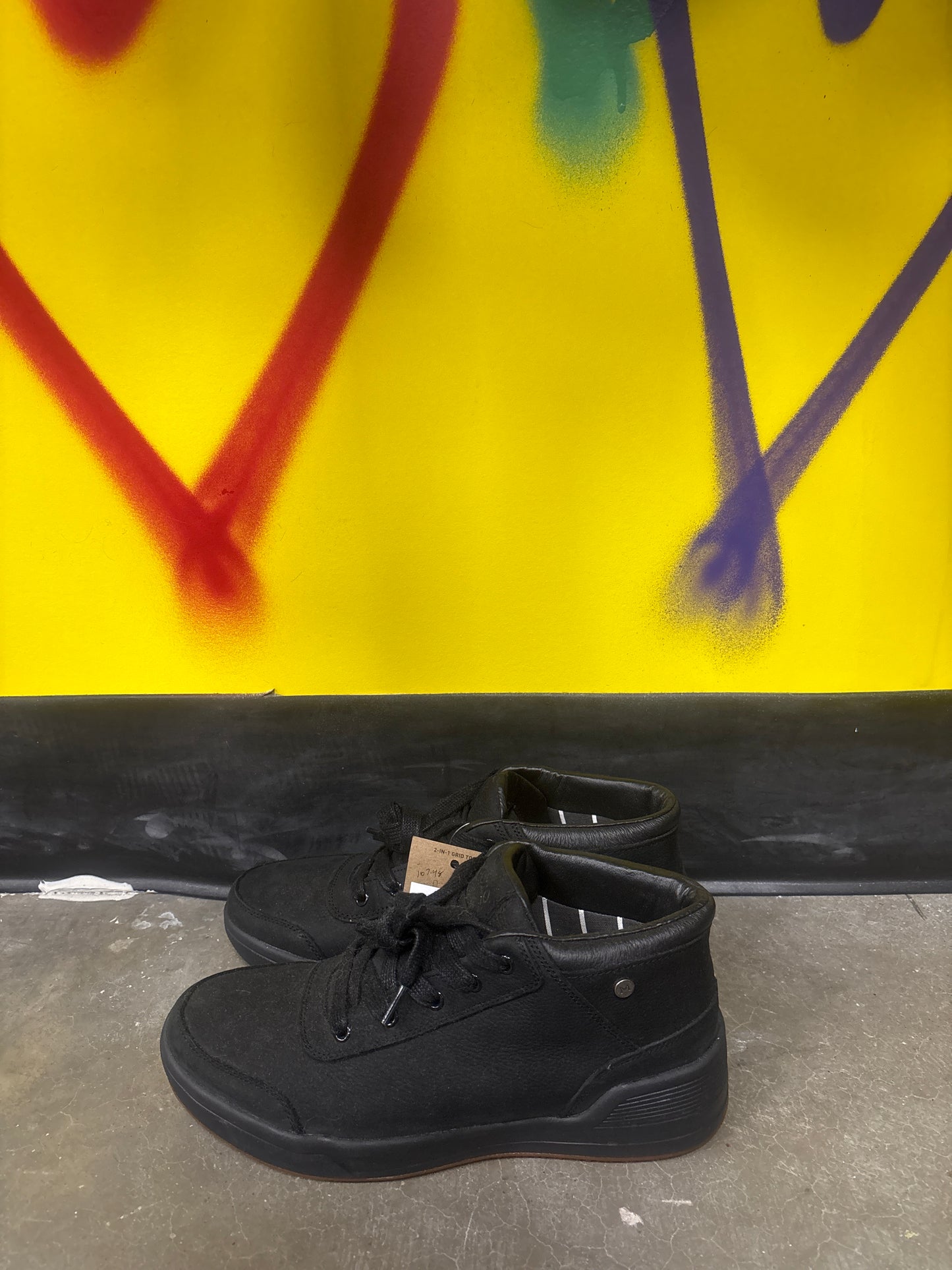 Size 10 Mozo mens shoes