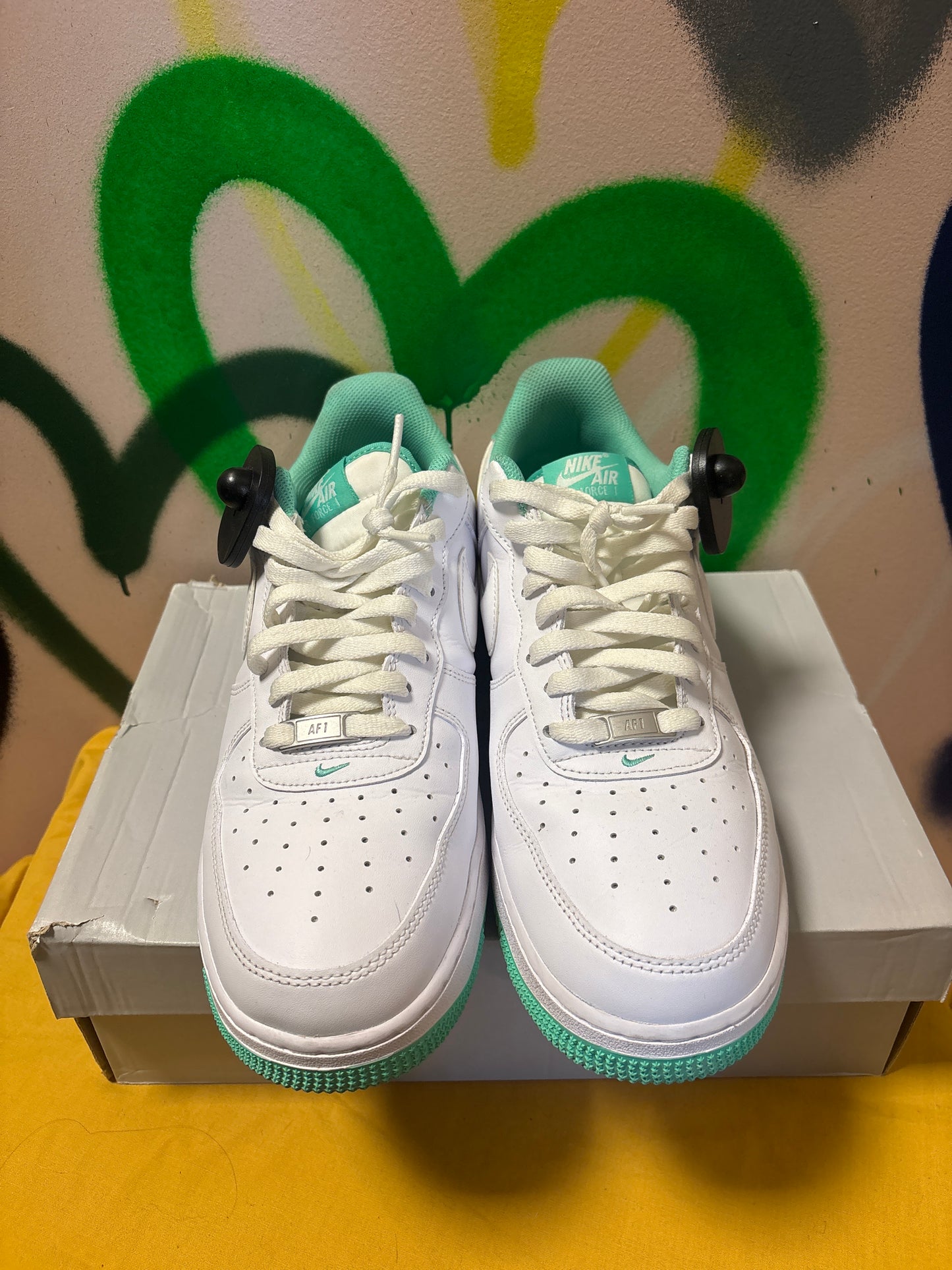 Nike Air Force 1 '07 Men's Shoes in the "White Light Menta" colorway Woman’s 12.5 Men’s 11