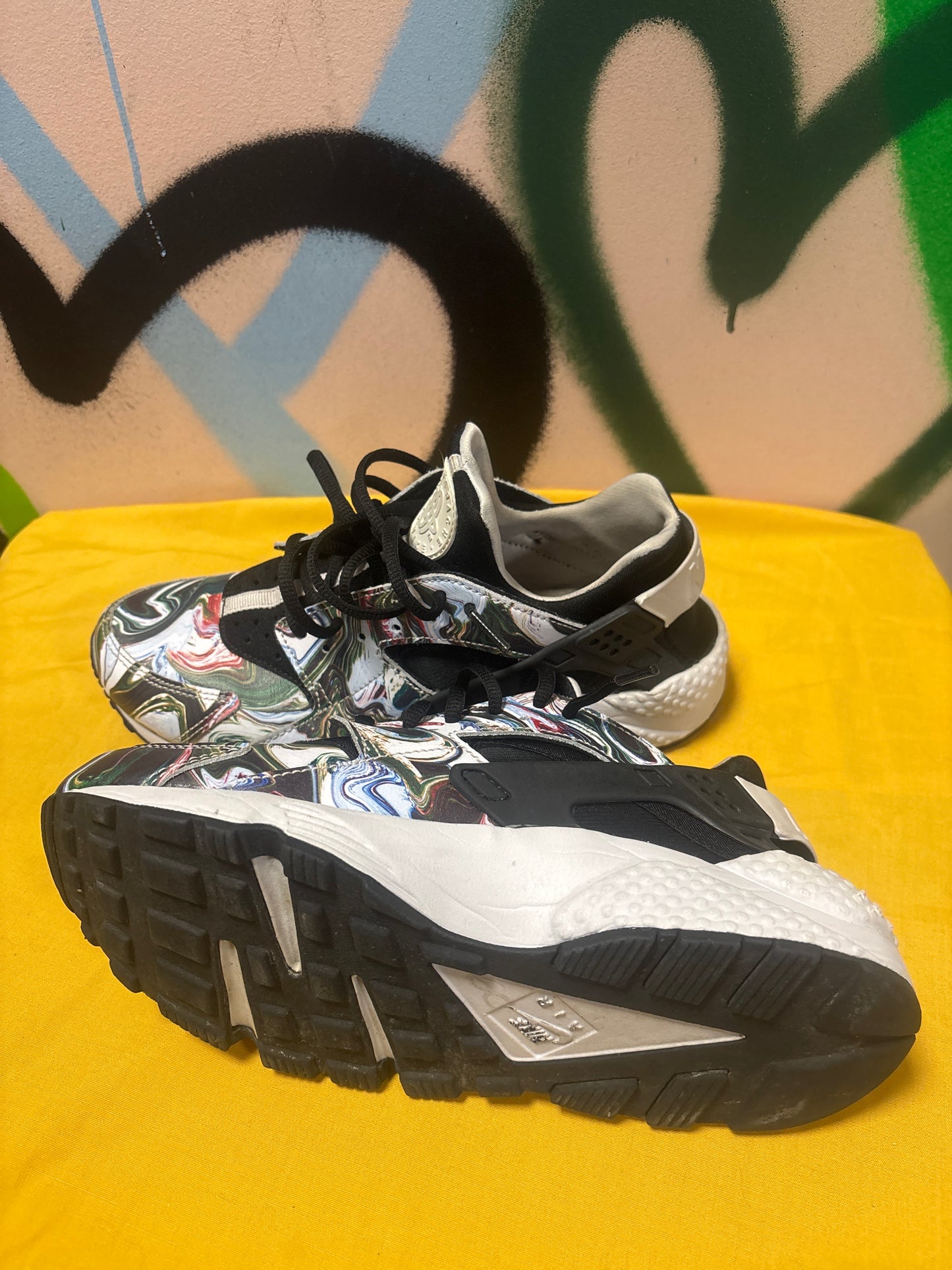 Nike Wmns Air Huarache 'Marble Dye' Size 7.5