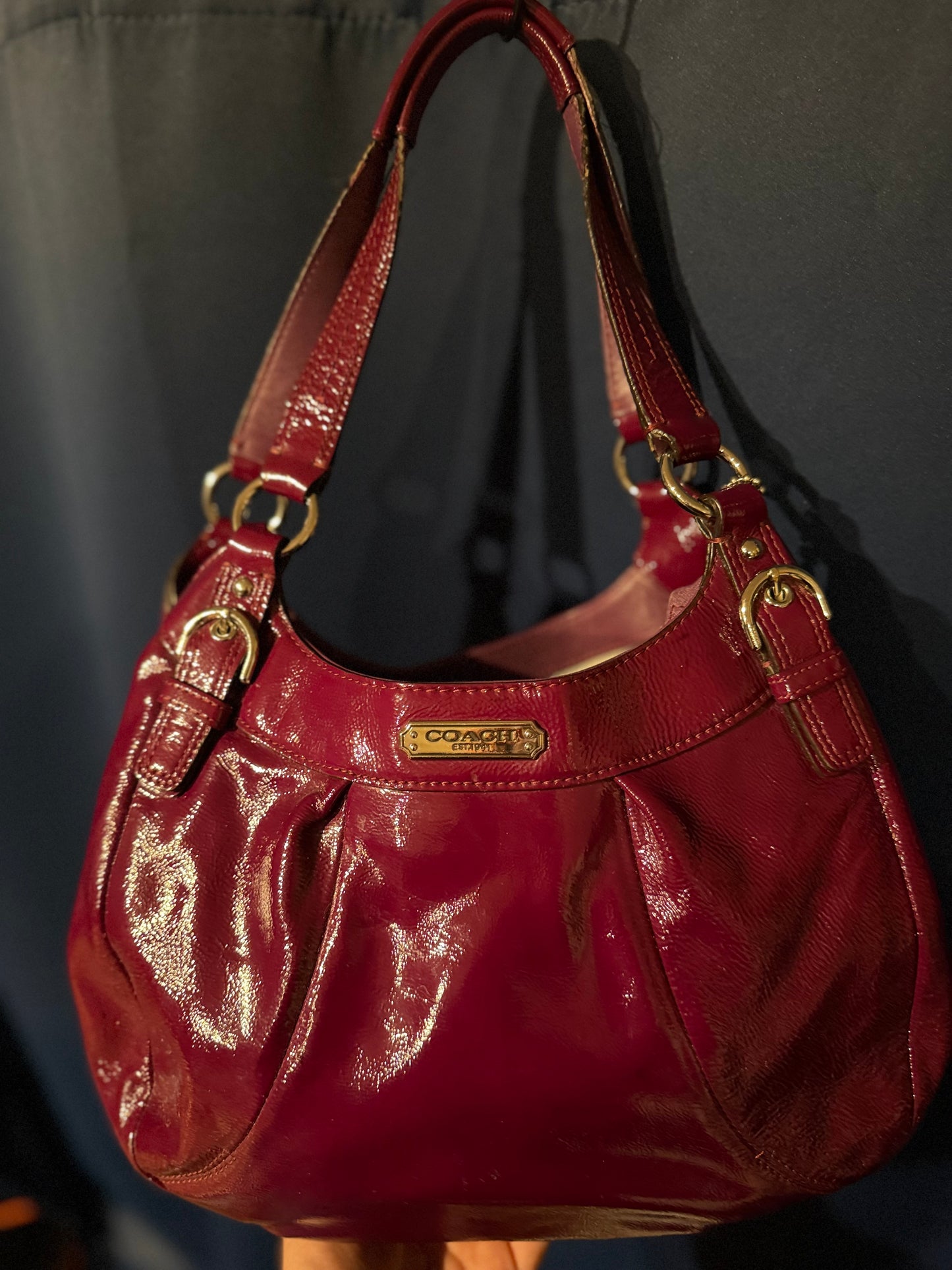 Coach Soho Fuchsia-Colored Patent Leather Hobo Shoulder Bag **AUTHENTICATED**