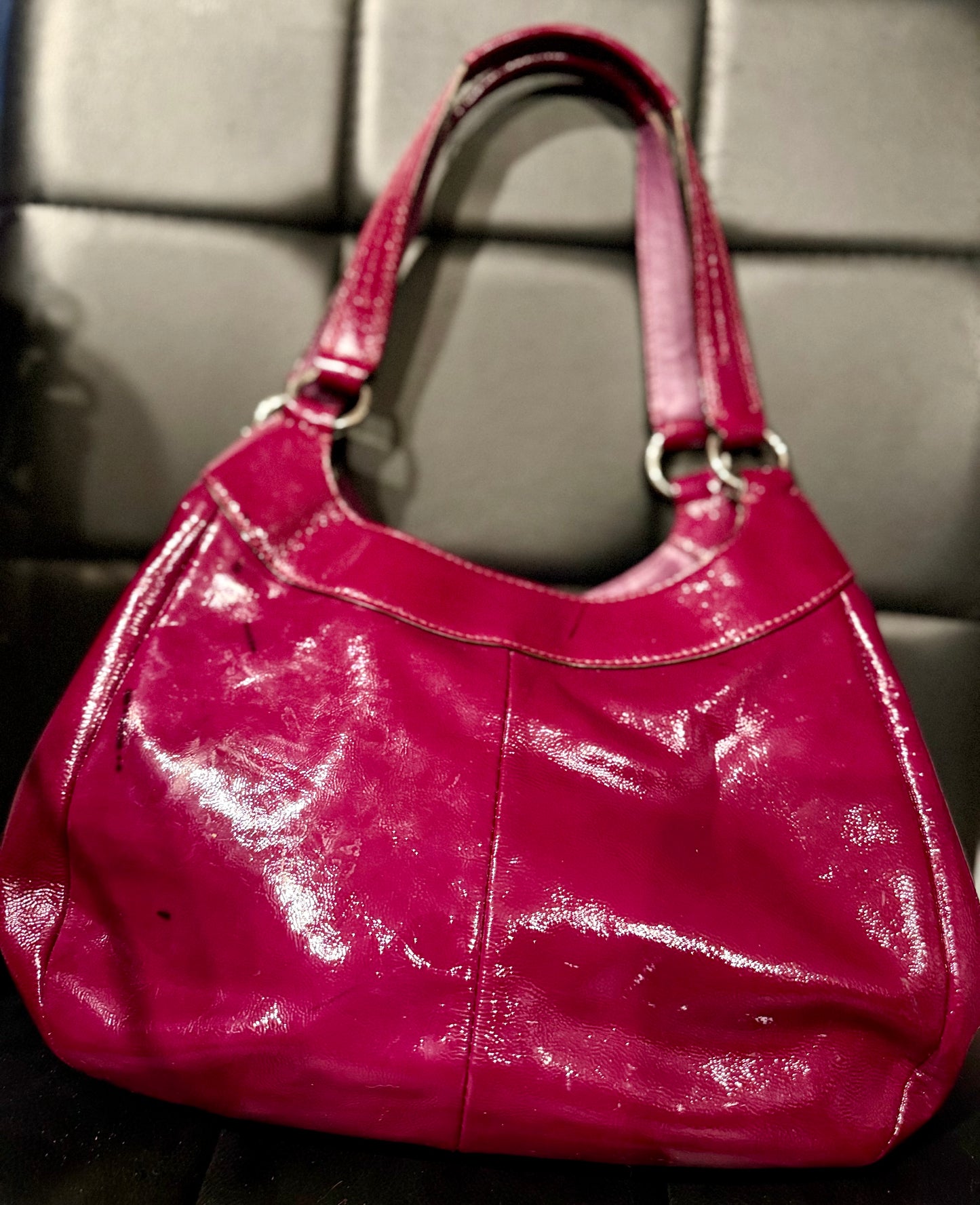 Coach Soho Fuchsia-Colored Patent Leather Hobo Shoulder Bag **AUTHENTICATED**