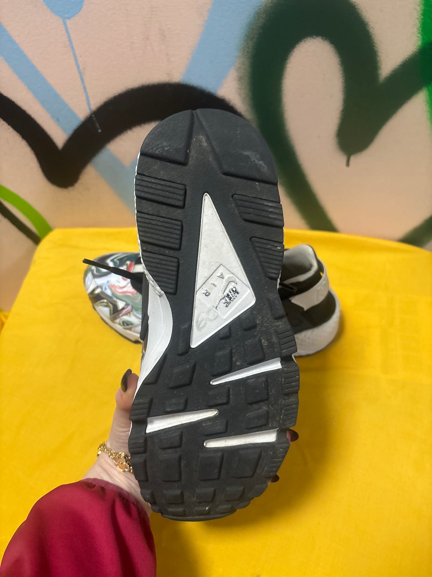 Nike Wmns Air Huarache 'Marble Dye' Size 7.5