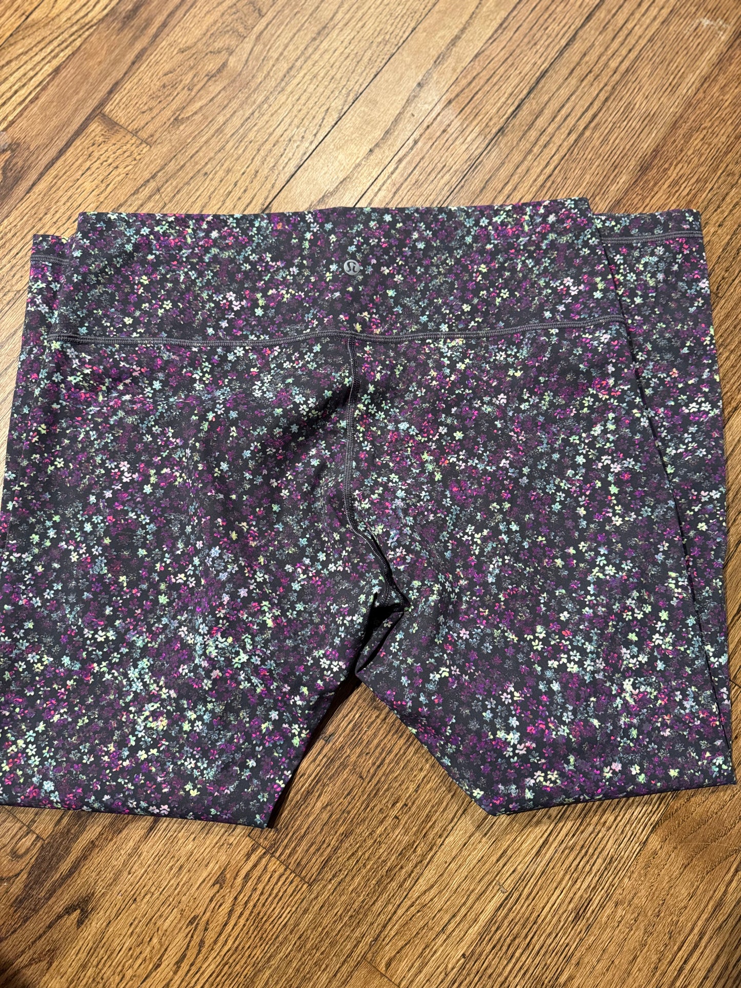 (sz:16) Lululemon Wunder Under High Rise Crop