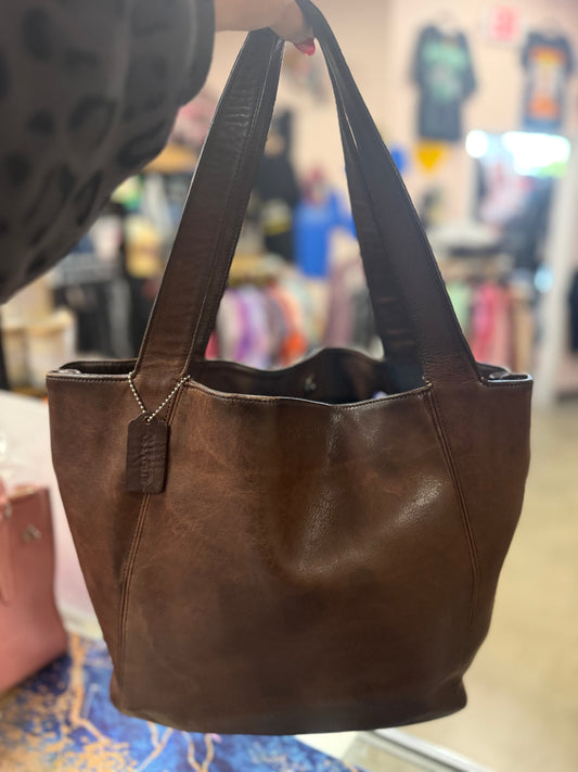 Vintage Coach Lexington Shopper **AUTHENTICATED**