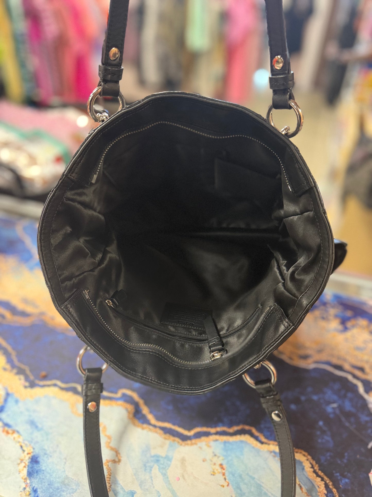 Coach Gallery Blk Leather North South Tote Shoulder Bag Side Zips (F19456) **AUTHENTICATED**