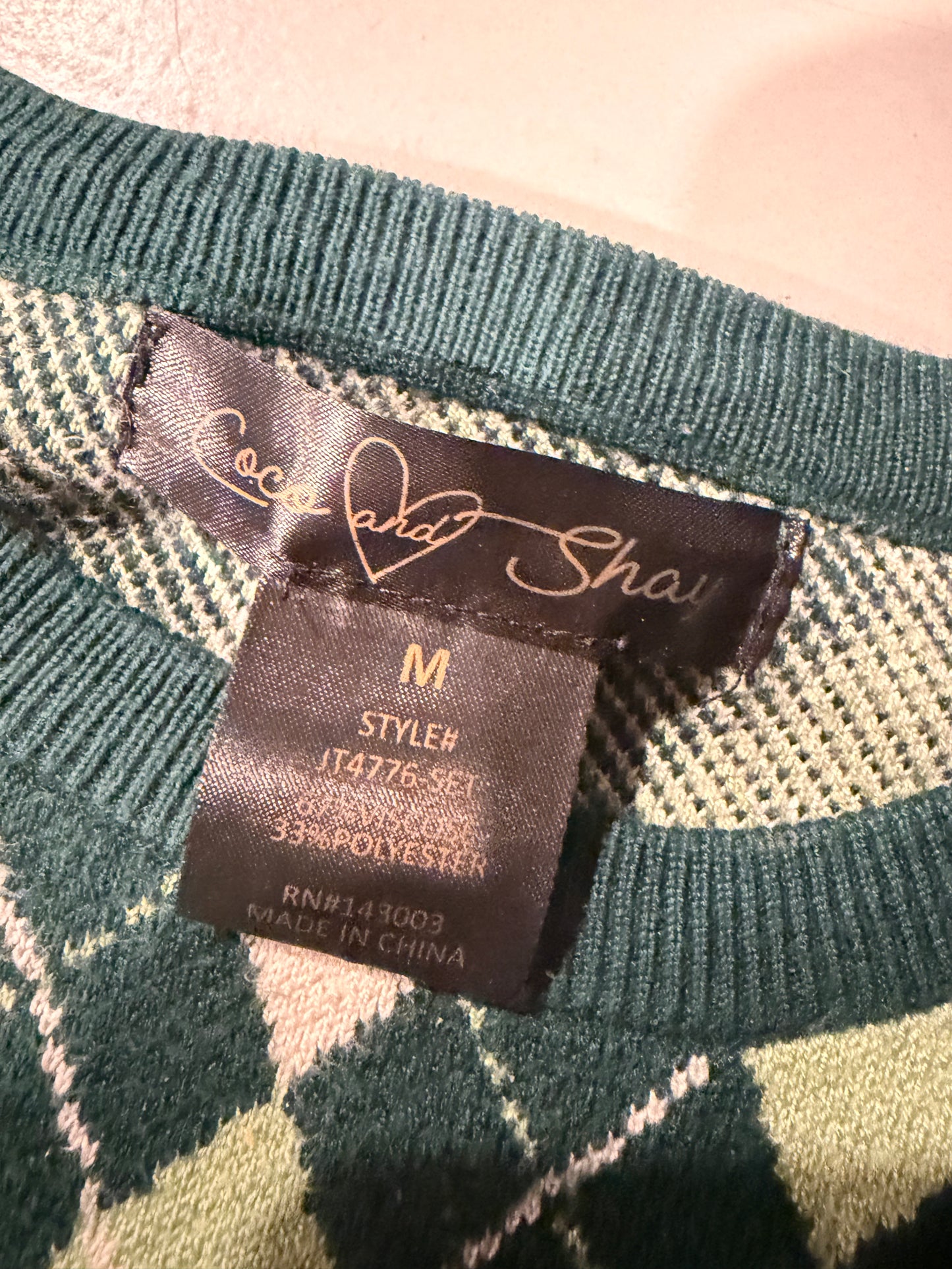 (MEDIUM) “Green Ivy” Y2K Argyle Crop By Coco & Shay