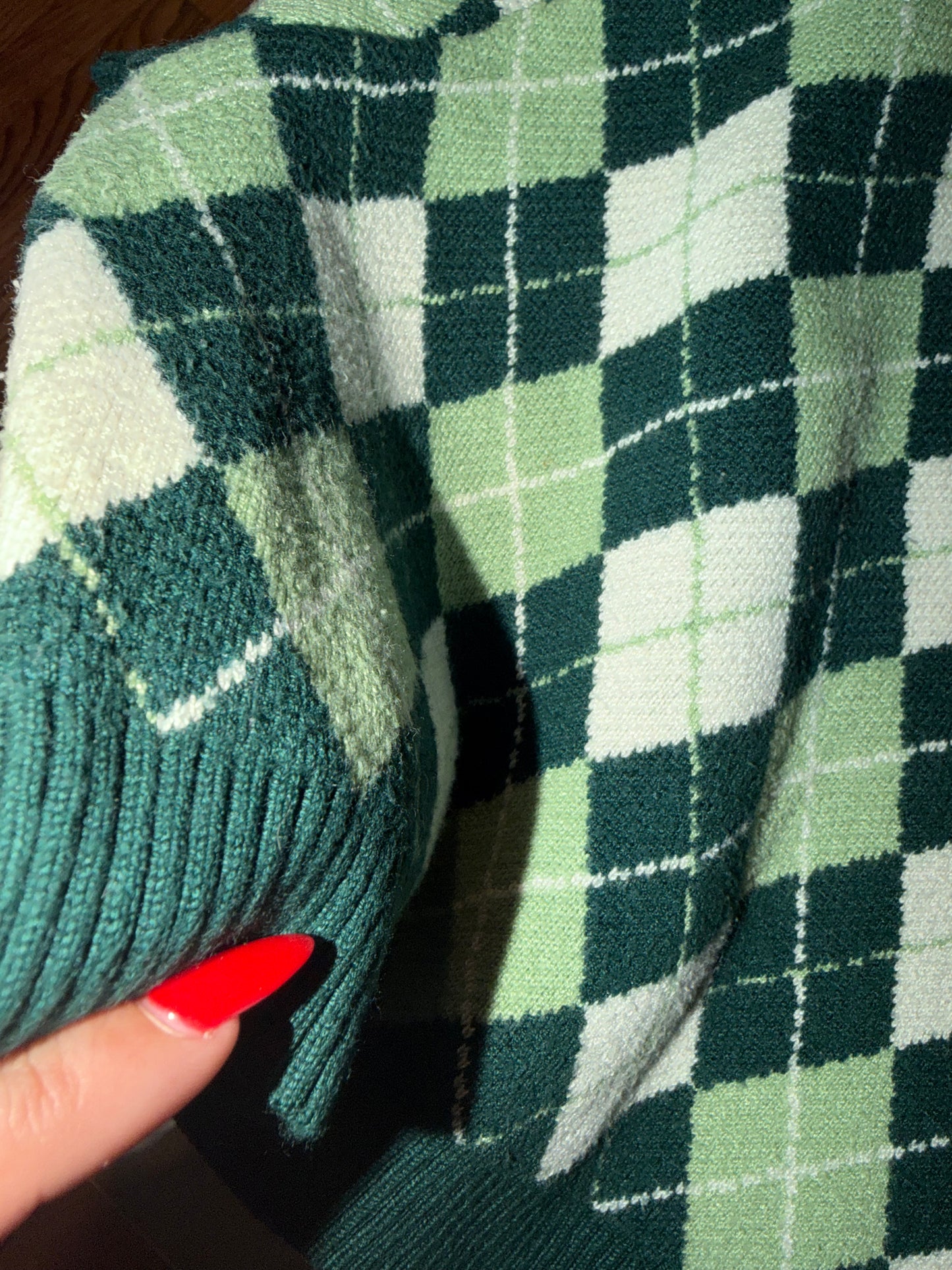 (MEDIUM) “Green Ivy” Y2K Argyle Crop By Coco & Shay