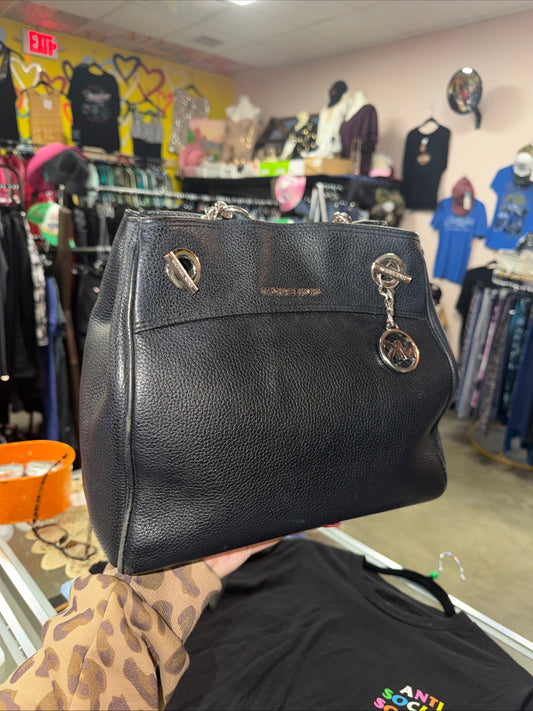 Michael Kors Jet Set Chain Legacy Shoulder Bag Black