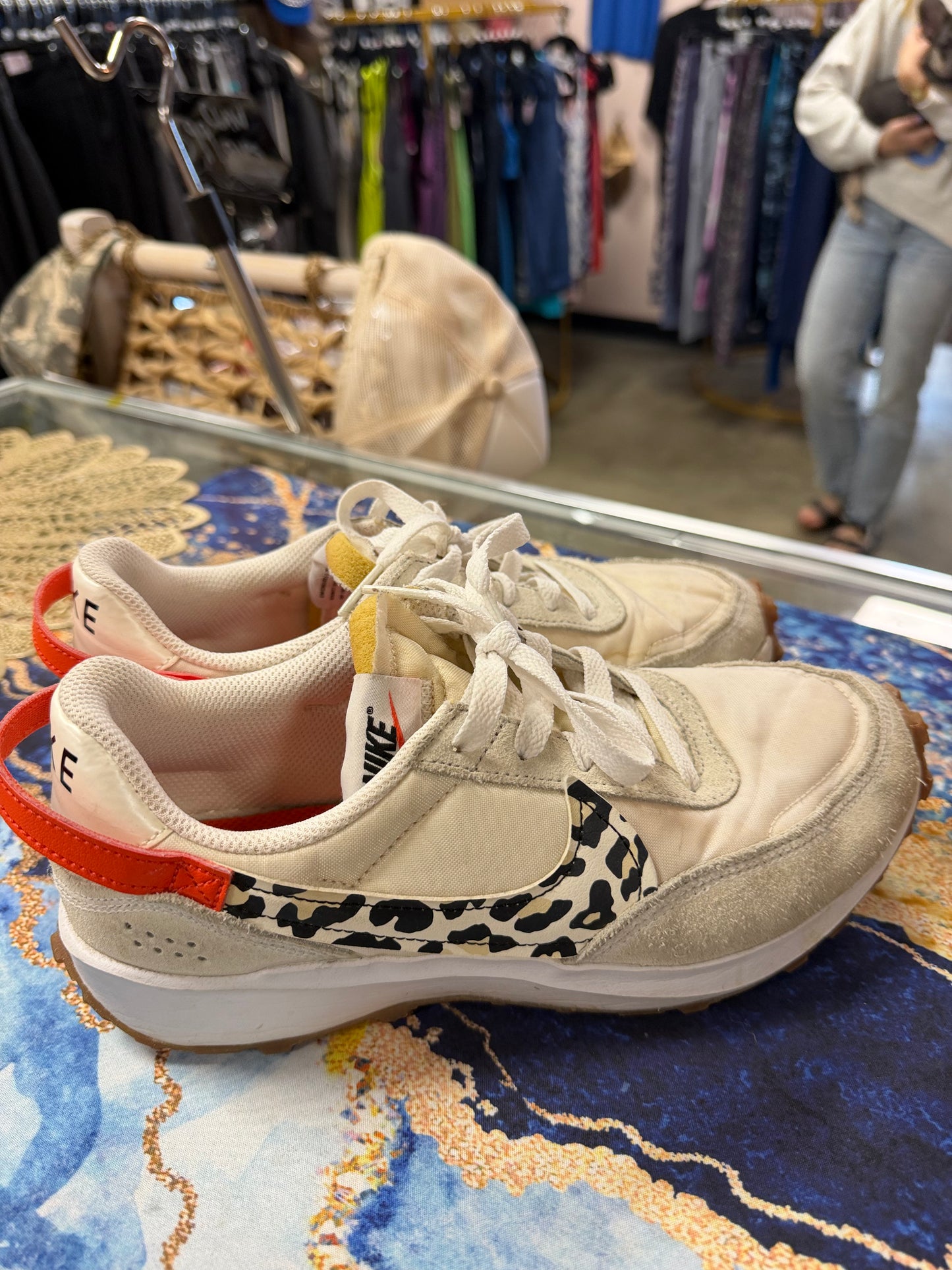 (7.5 WMN) Nike Waffle Debut White Orange Animal Print Suede Athletic Shoes DZ5201-100