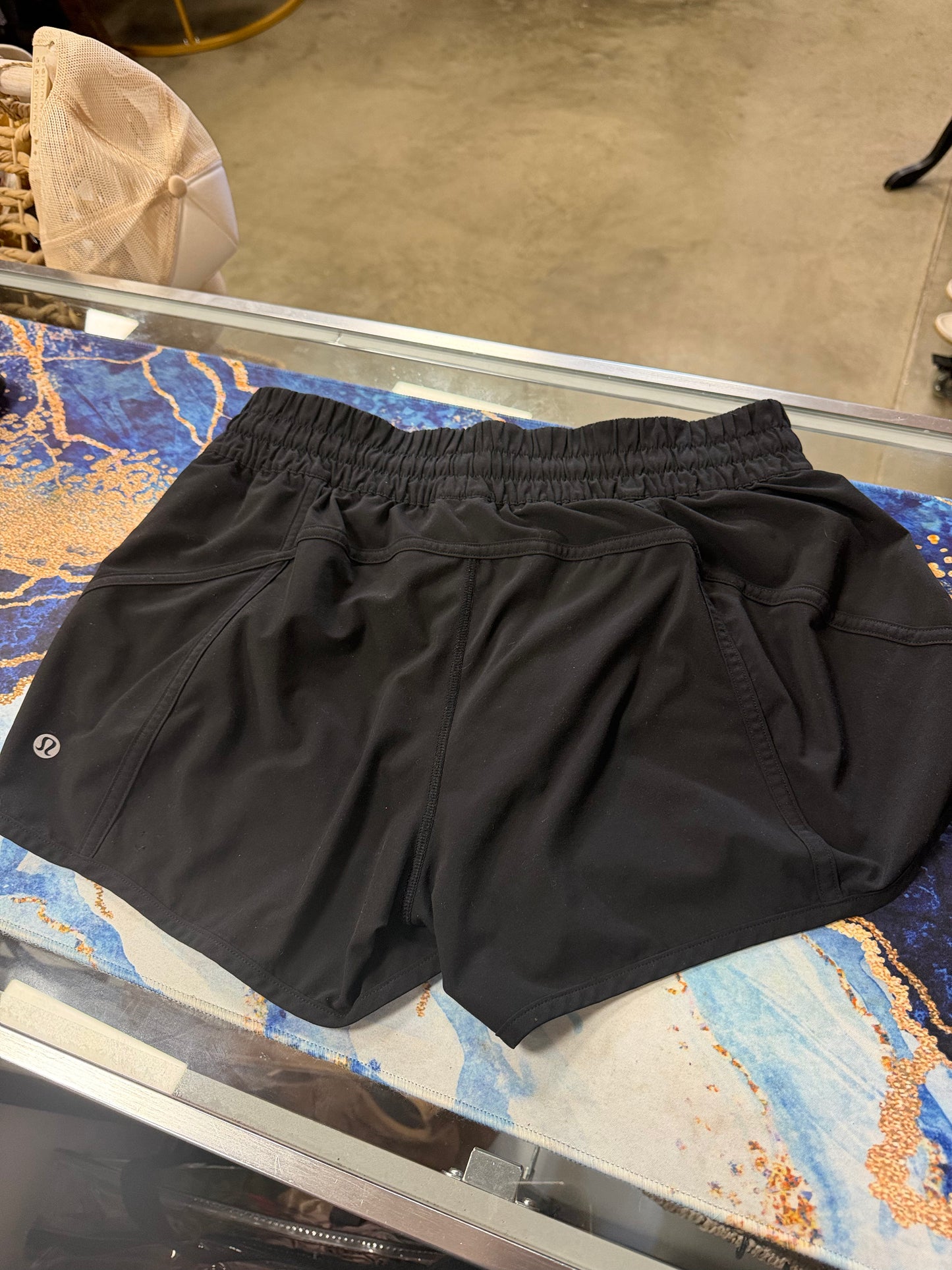 (SIZE 10) Lululemon Tracker V Shorts Black Athleisure Gym Performance Running
