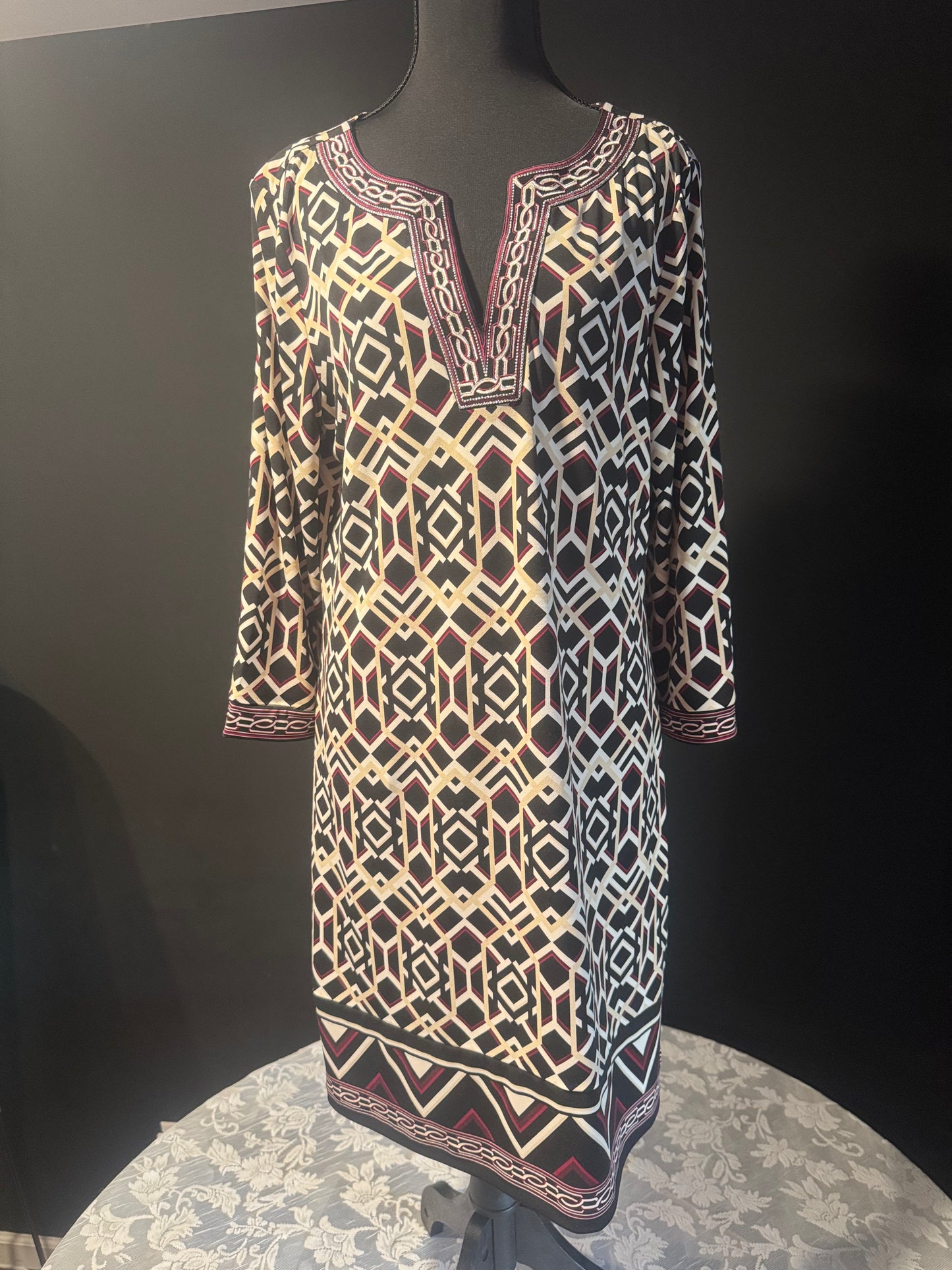 (LARGE) Vintage White House Black Market Red & Black Abstract Polyester Dress