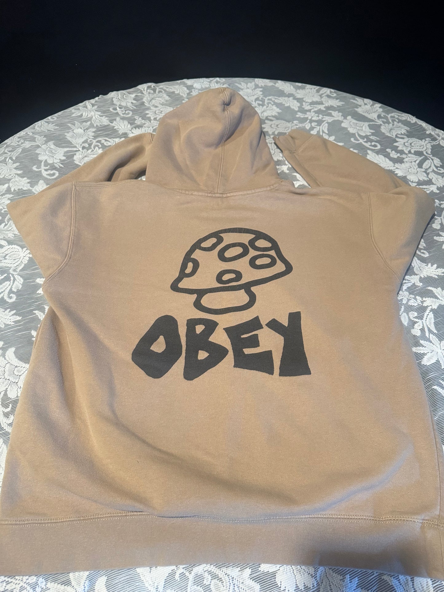 (LARGE) Y2K OBEY Biege Hoodie
