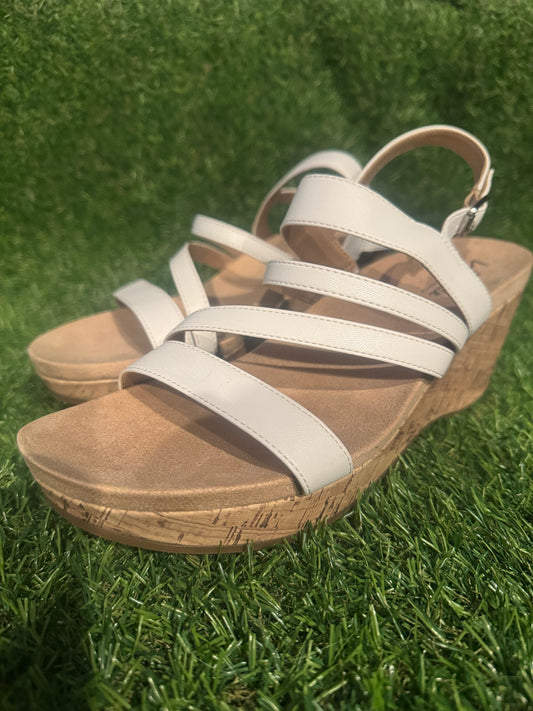 LIFE STRIDE WHITE WEDGE SANDAL SIZE 9.5