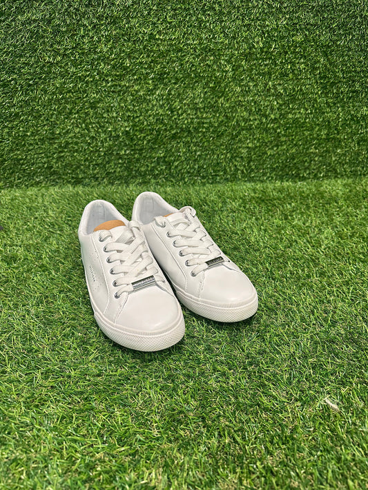 TOMMY HILFIGER WHITE SHOE SIZE 8