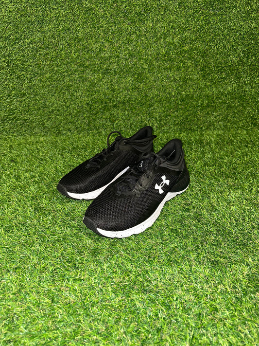 UNDER ARMOR RUNNING SHOE SIZE 10.5